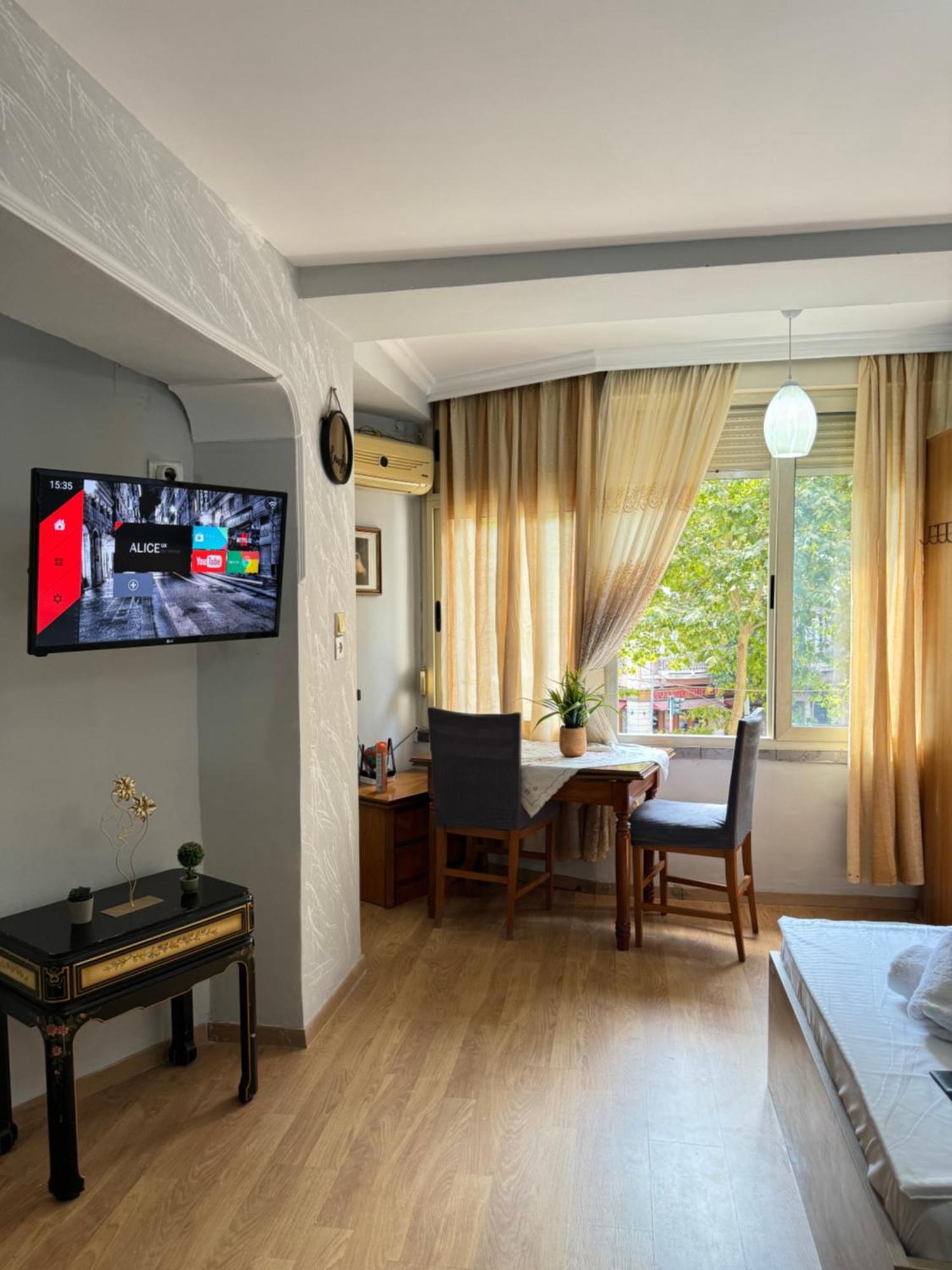 Tirana Centre Lions Gate 9 Apartment Buitenkant foto